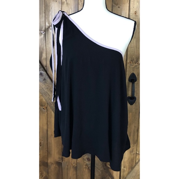 Free People NWT One Shoulder Black/Pink Top Size M - Picture 2 of 8